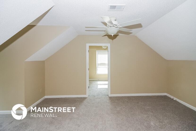 Building Photo - 8866 Forest Ridge Cove