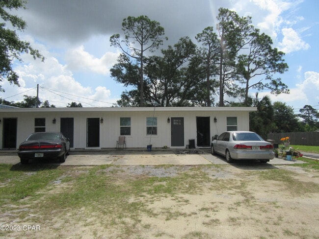 Building Photo - 1400 Gulf Ave