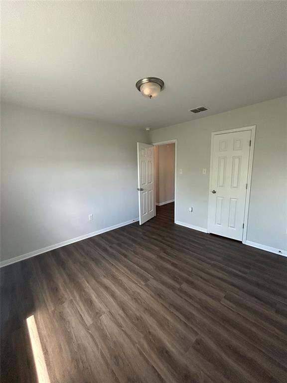 Building Photo - 343 Silver Glen Dr