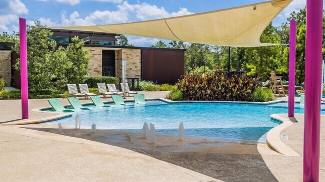 Building Photo - 111 Dorado Sky Ct