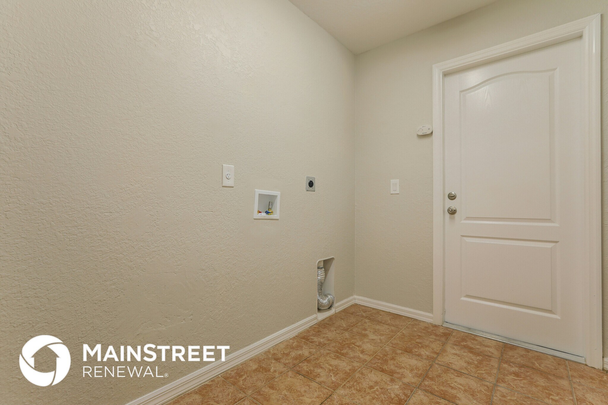 Building Photo - 2702 Nellie Ln