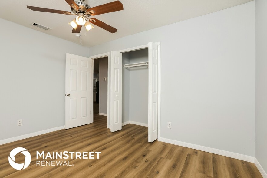 Building Photo - 280 E Church Ave