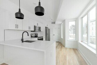 Building Photo - 1255 N 23rd St