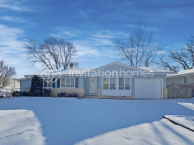 Primary Photo - 605 Lindale St