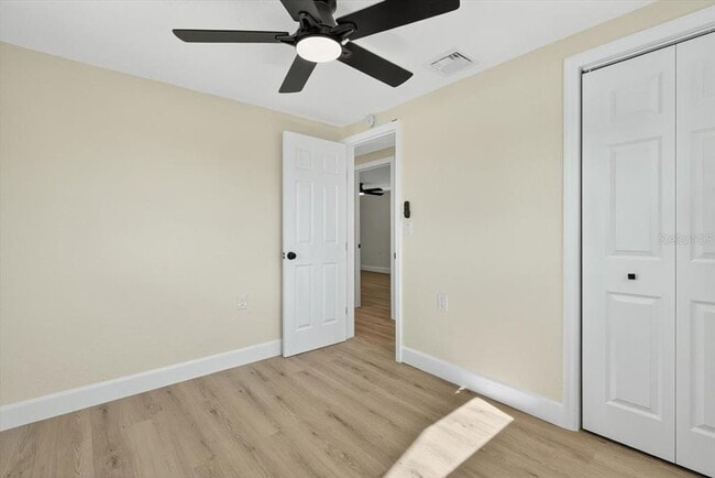 Building Photo - 420 Palm Creek Dr