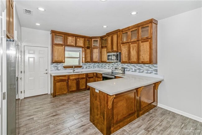 Building Photo - 14 14th St