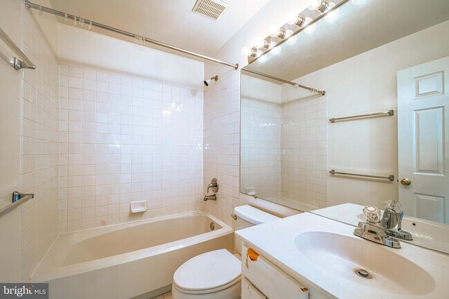 Building Photo - 5924 Terrapin Pl