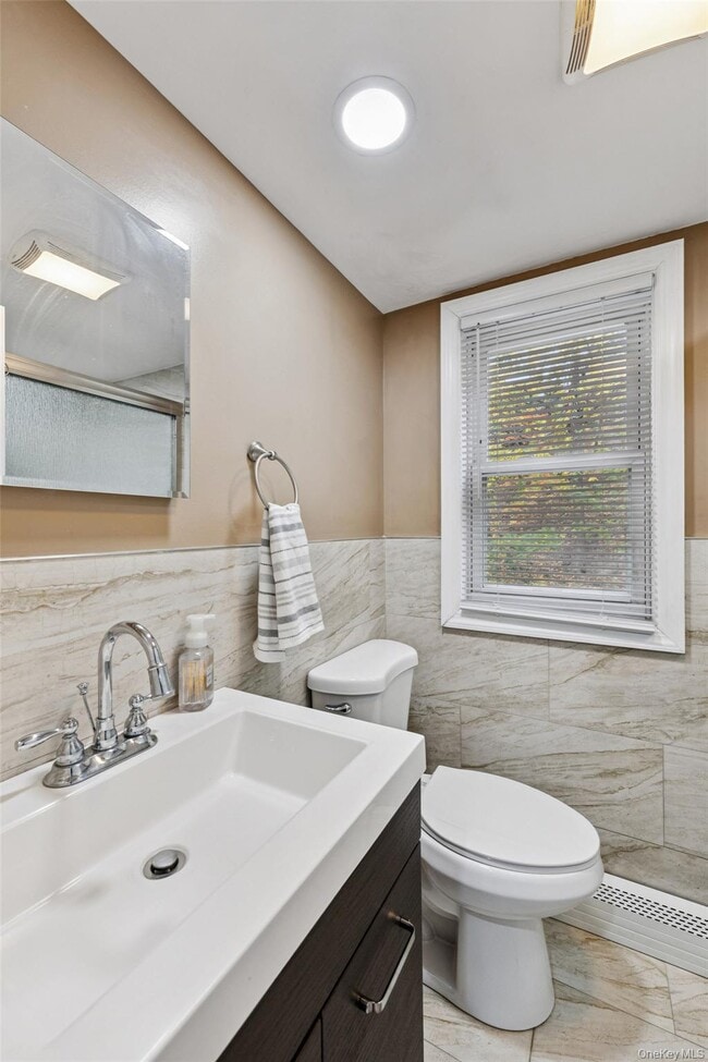 Building Photo - 24 Waterside Ave