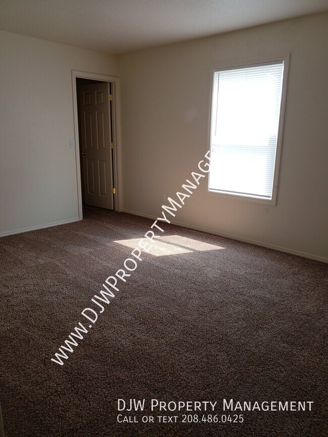 Building Photo - 9706 W Shelterwood Dr