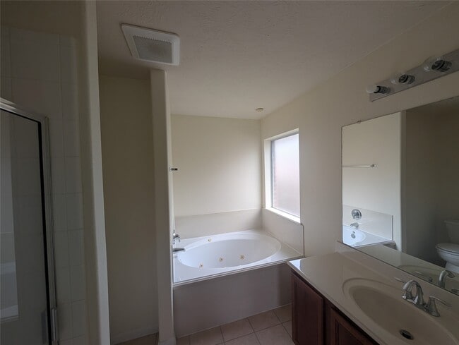 Building Photo - 1822 Fergus Park Ct