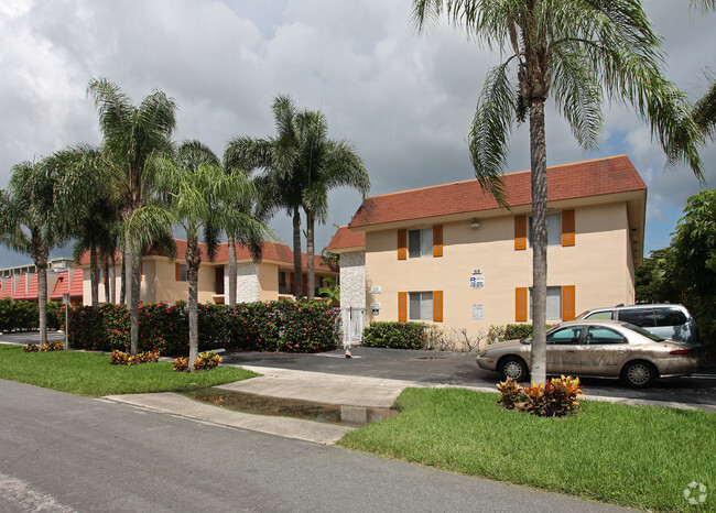 Building Photo - Spencer Garden Apartments