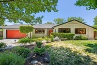 Building Photo - Renovated Linfield Oaks Retreat with Private Garden and Guest Studio