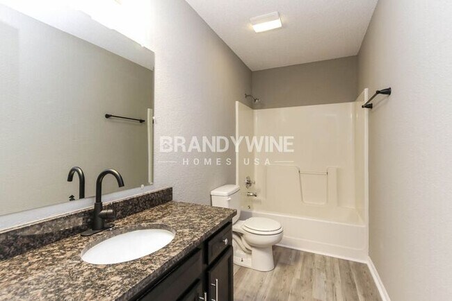 Building Photo - MOVE IN SPECIAL - February FREE with move ...