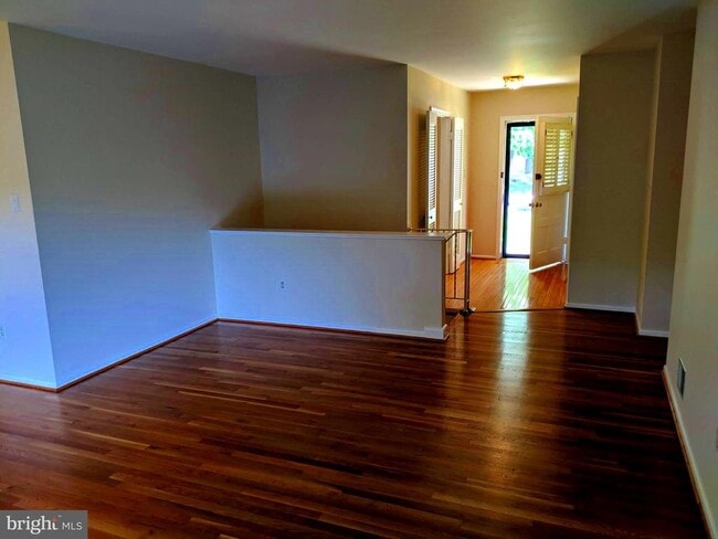 Building Photo - 8702 Thunderbird Ct
