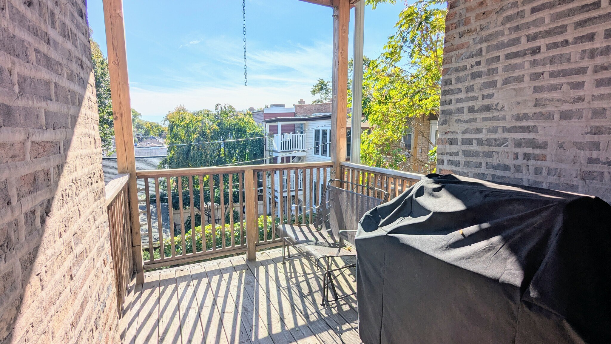 Building Photo - 3719 W Byron St