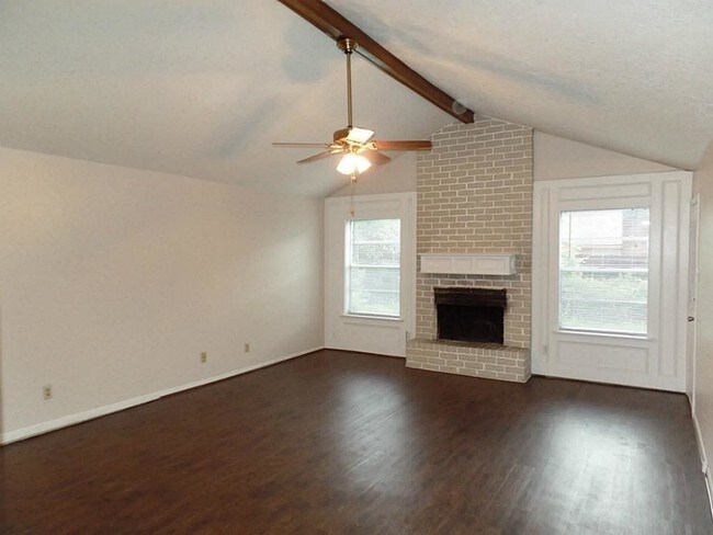 Building Photo - 8110 Amurwood Dr
