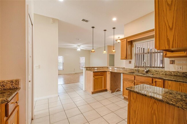 Building Photo - 603 Pinehurst Ct