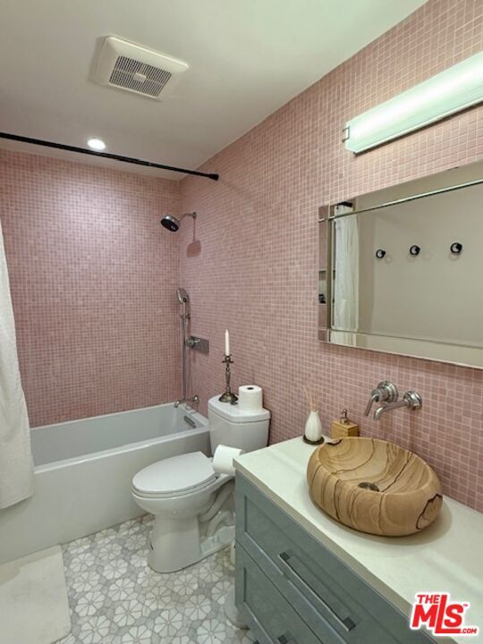 Building Photo - 3802 Dunford Ln