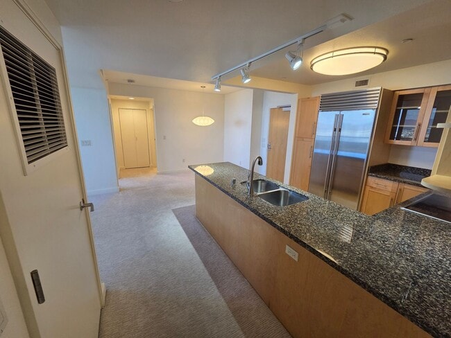 Building Photo - Immaculate Contemporary Living in Kaka‘ako- 2 bedroom, 2 bathroom, 2 covered parking stall, and I...