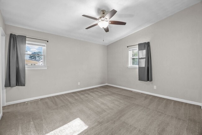 Building Photo - Now Available for Rent in Norfolk!