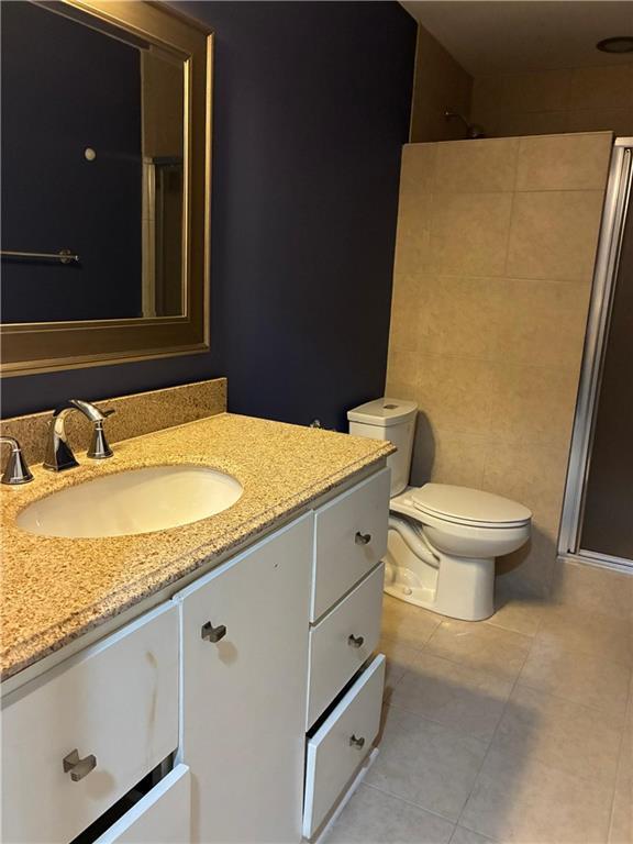 Building Photo - 1880 Manor View