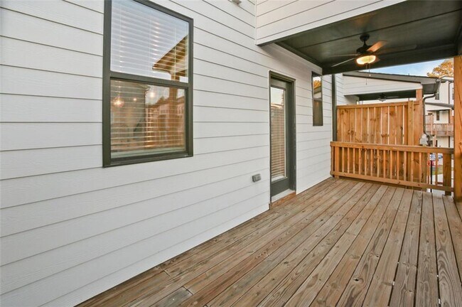 Building Photo - 26 Peeples Dr