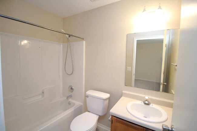 Building Photo - 3-Bedroom Patio Home in SW Pensacola – Con...