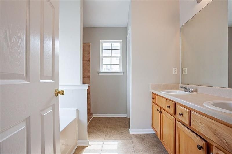 Building Photo - 4944 Antelope Cove