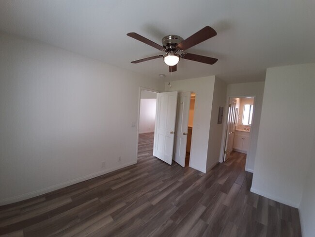 Bedroom - 205 N Florence St