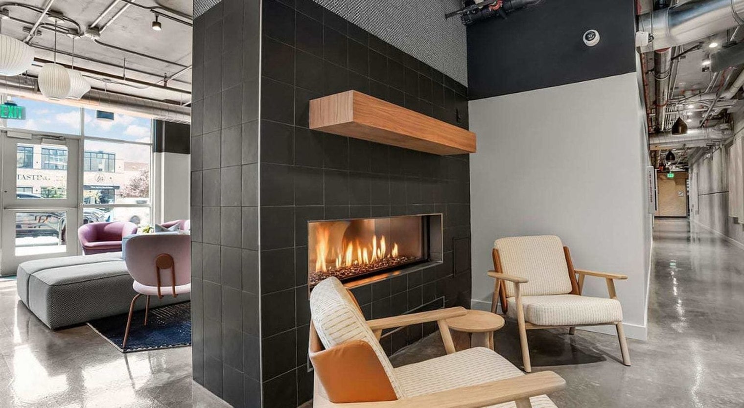 Building Photo - 360 W 200 S