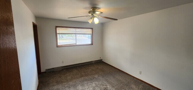 Building Photo - 309 Daley Dr
