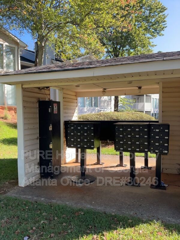Building Photo - 1505 Augusta Dr