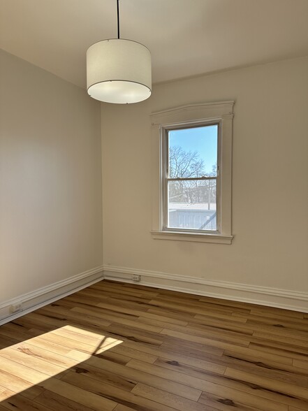 Bedroom - 322 W James St