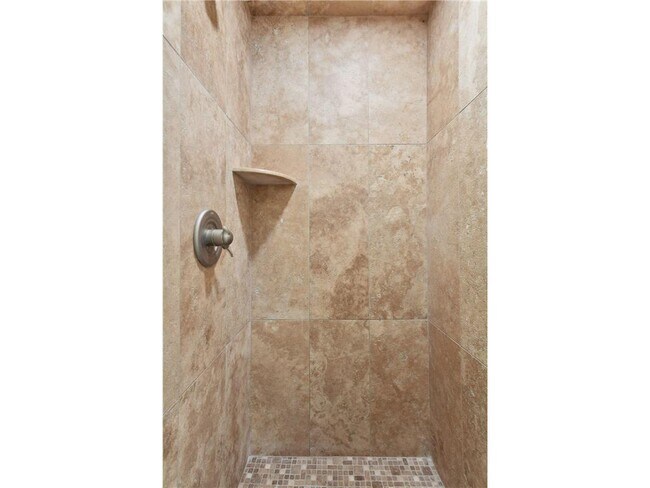 Building Photo - 5207 Doncaster Way