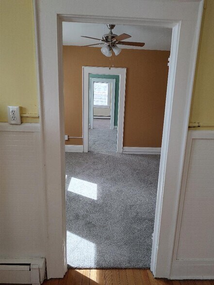 Building Photo - 634 Boulevard Ave