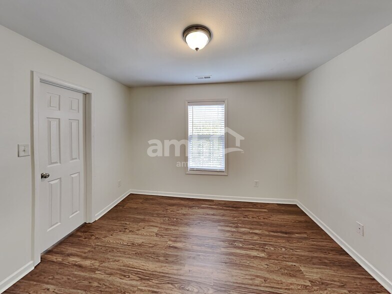Building Photo - 10615 Spring Rain Ct