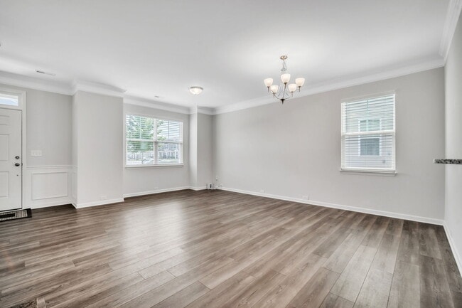 Building Photo - 351 Intrepid Ct