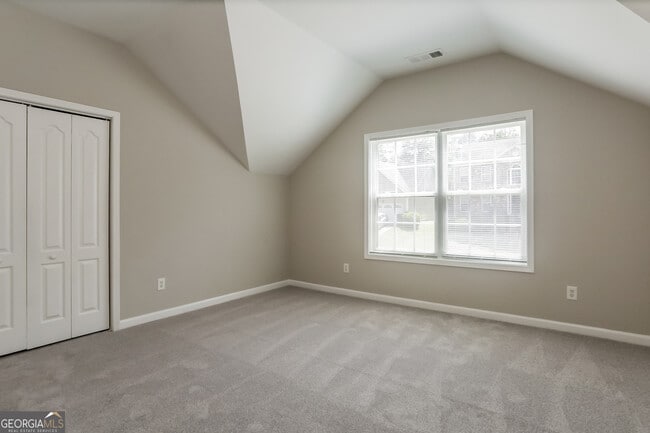 Building Photo - 1299 Vonda Ln SW