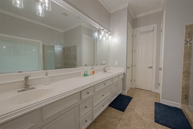 Building Photo - 8807 Stones Throw Ln