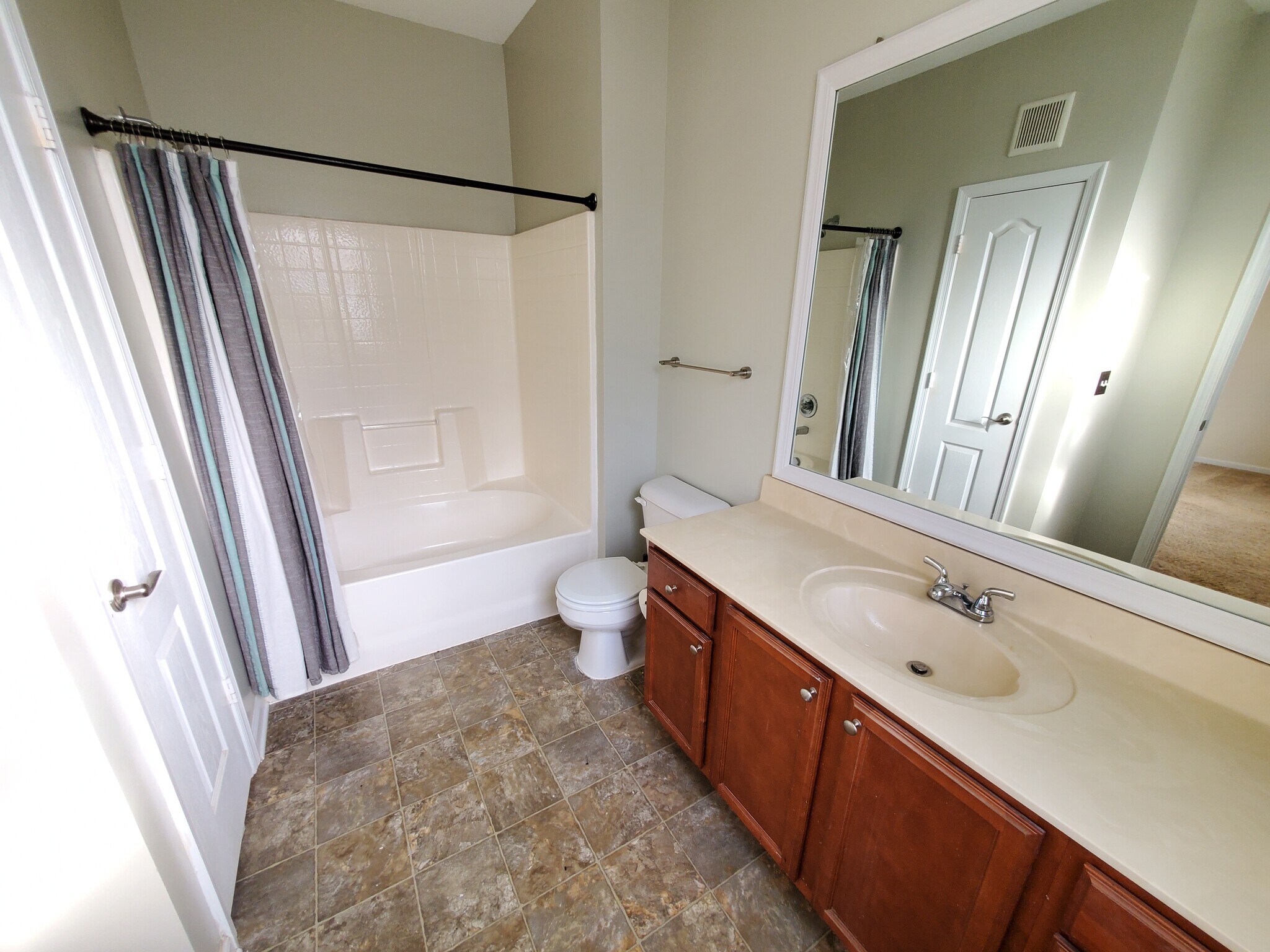Building Photo - 5321 Warminster Dr