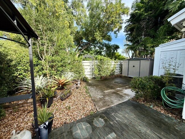 Building Photo - 14415 SW 142nd Ct