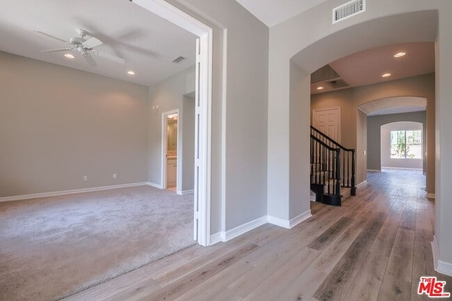 Building Photo - 22430 Leisure Dr
