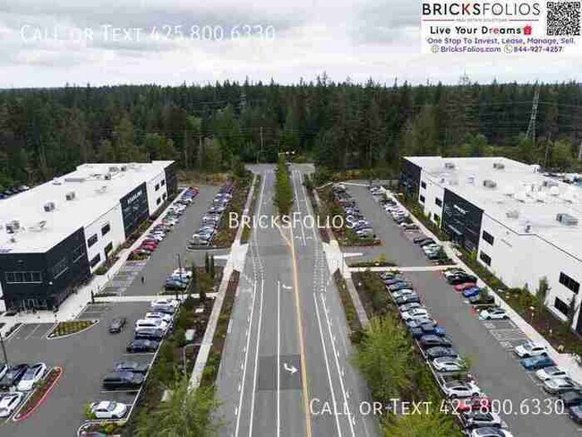 Building Photo - Serenity Meets Smart Living in Redmond Ridge