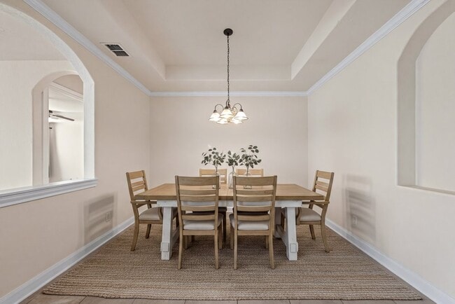 Building Photo - 11230 Begonia rock