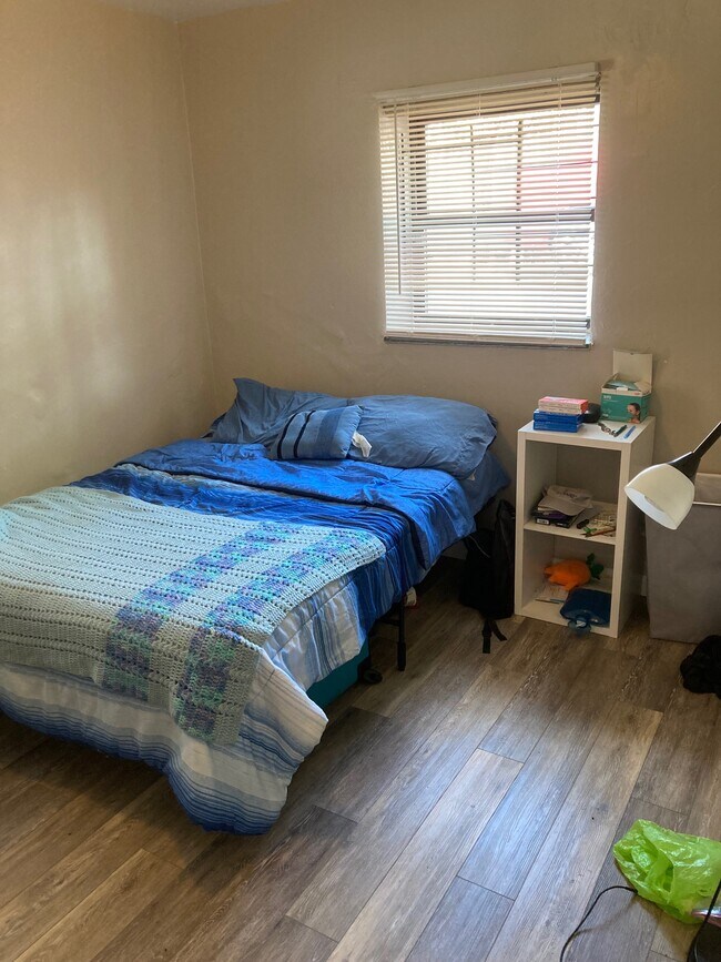 Building Photo - 4909 Centre Ave