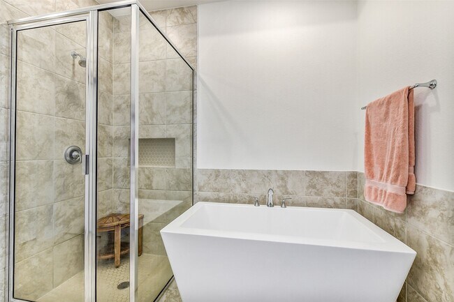 Building Photo - 27222 Lombard Wood Dr