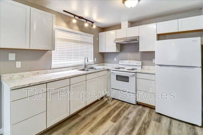 Building Photo - 2836 Fox Creek Ct