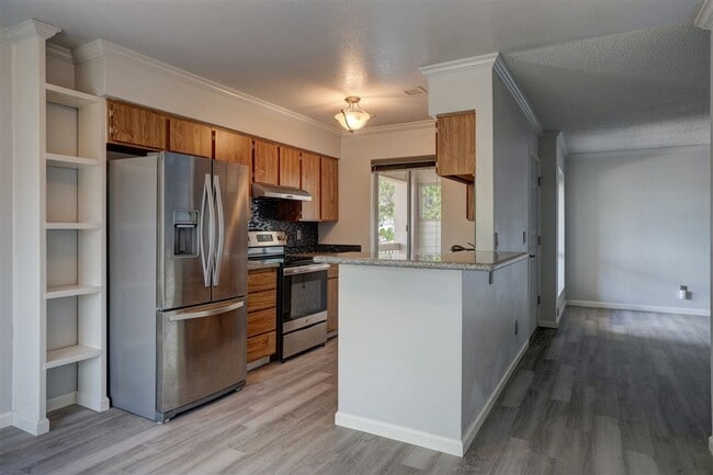Building Photo - 2 bedroom, 2 bathroom condo for rent in Mo...