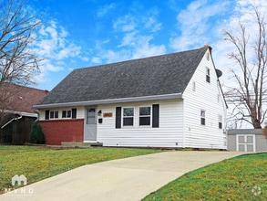 Building Photo - 4043 Sexton Dr
