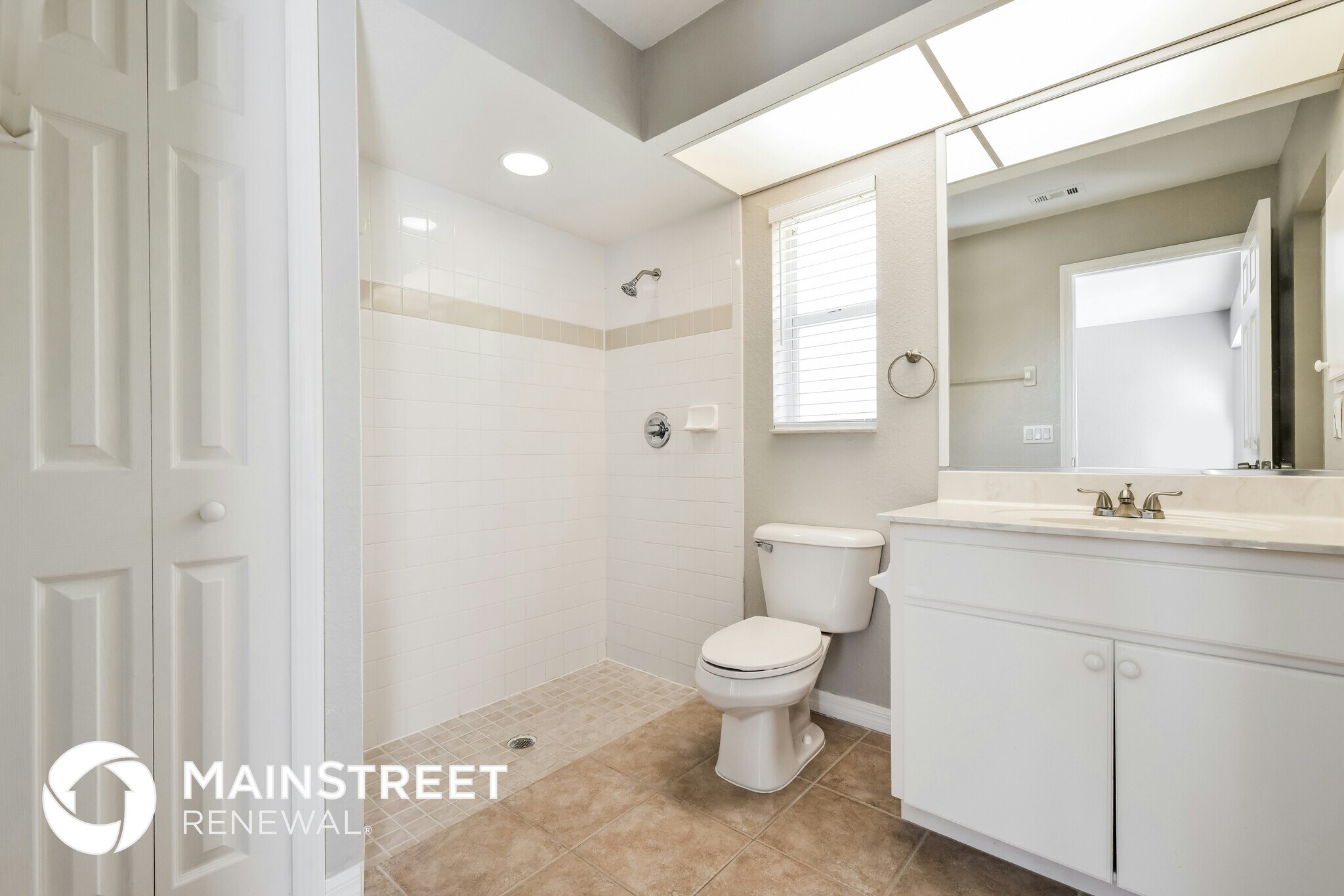 Building Photo - 2810 Beloit Terrace